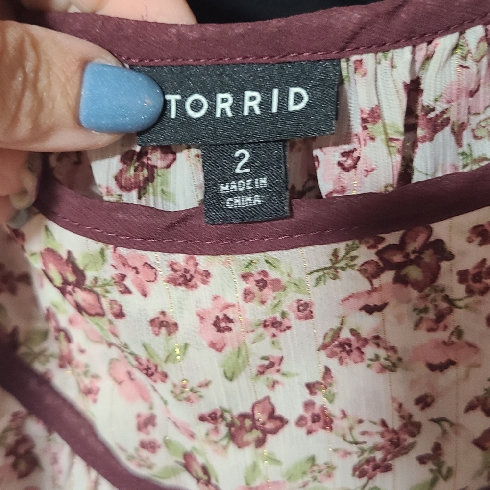 Torrid Lightweight blouse - Picture 2 of 6